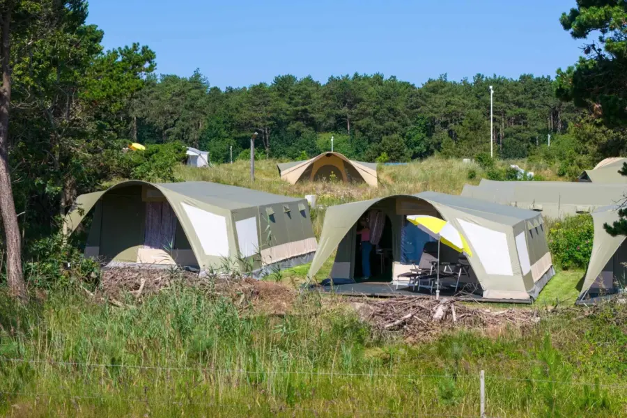 Sunlodge tenten strandcamping duinoord ameland