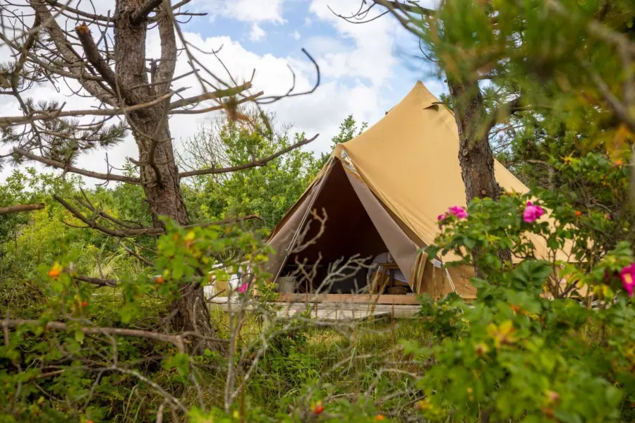 Bell escape tent duinoord ameland