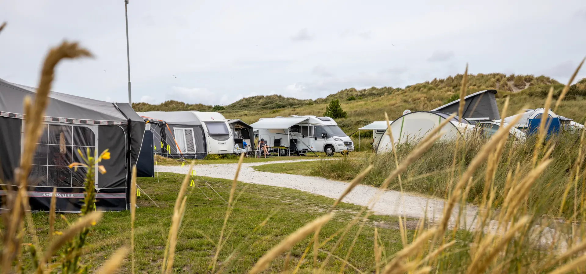 Camper caravan duinoord ameland