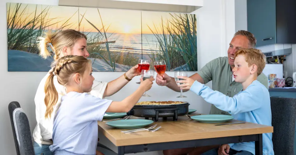 Ameland pan oosterse pan toost familie