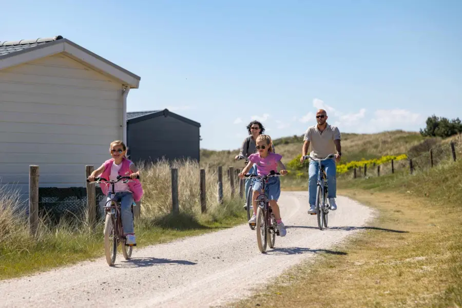 Fietsen ameland gezin