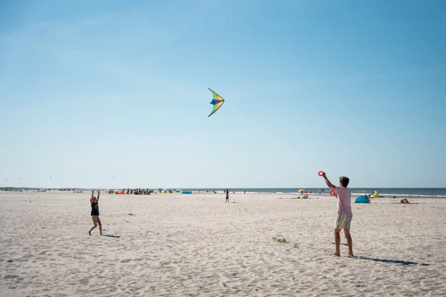 Strand en zee Duinoord Ameland