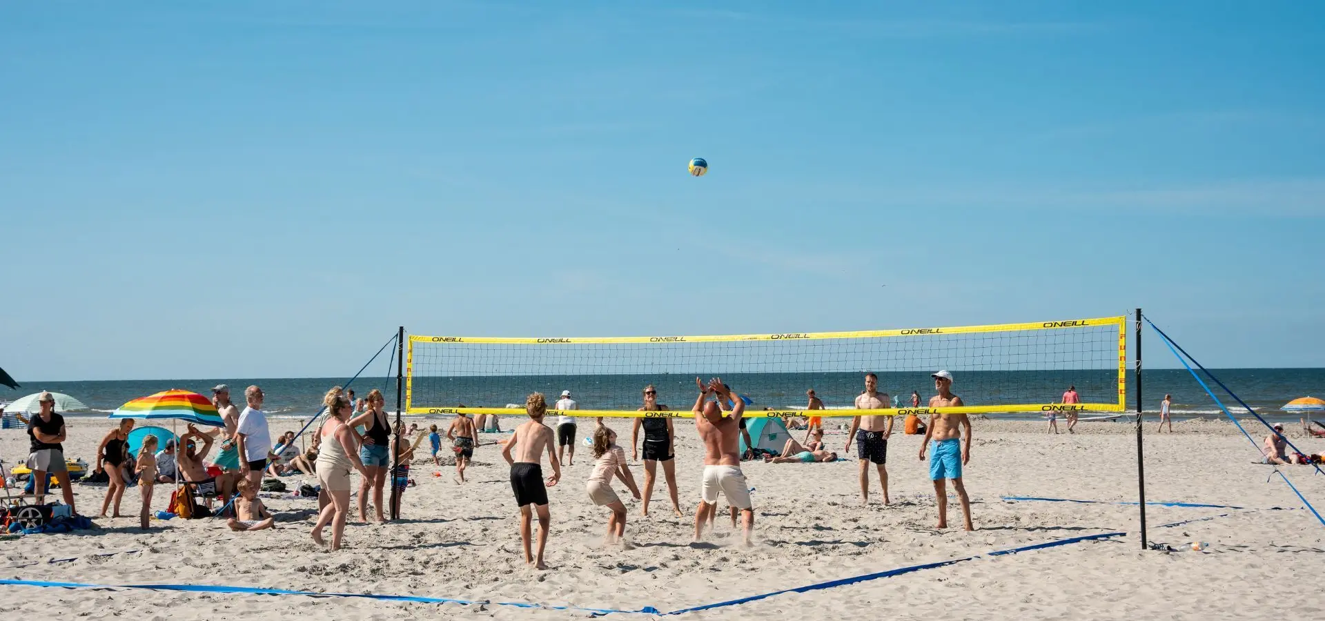 Volleybal strand ameland