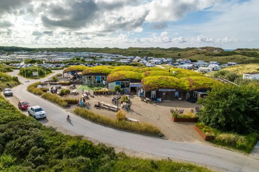 Duinoord camping centrum hoofdgebouw