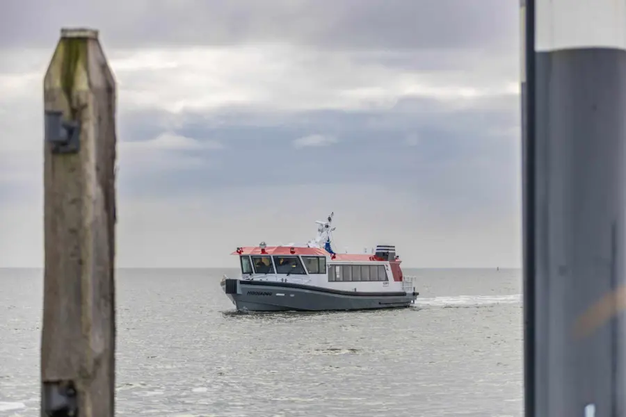 Hiddeborg sneldienst ameland